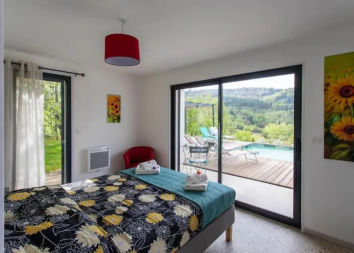 Villa Blanche, Contemporary, Cathars, Couiza, Carcassonne Couiza